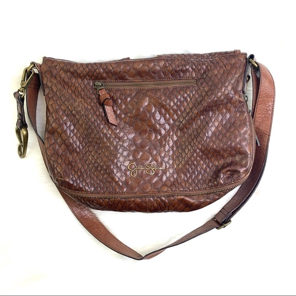 🌸Jessica Simpson Faux Leather crossbody bag - Picture 4 of 6